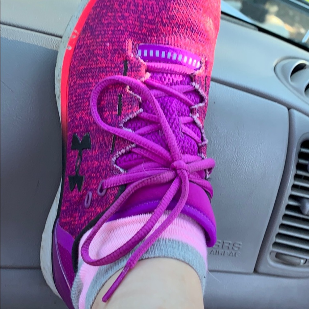 Under armor size 9